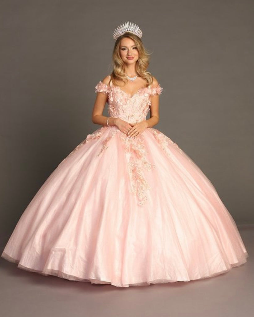 Quinceanera, quinceañera, sweet 16, engagement ball gown dresses